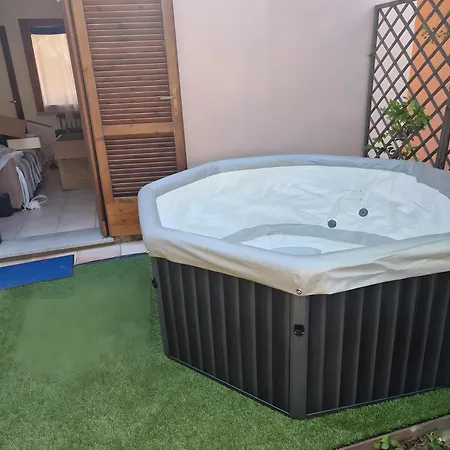 Sardegnaest Vista Mare Piscina Ferienhaus Budoni